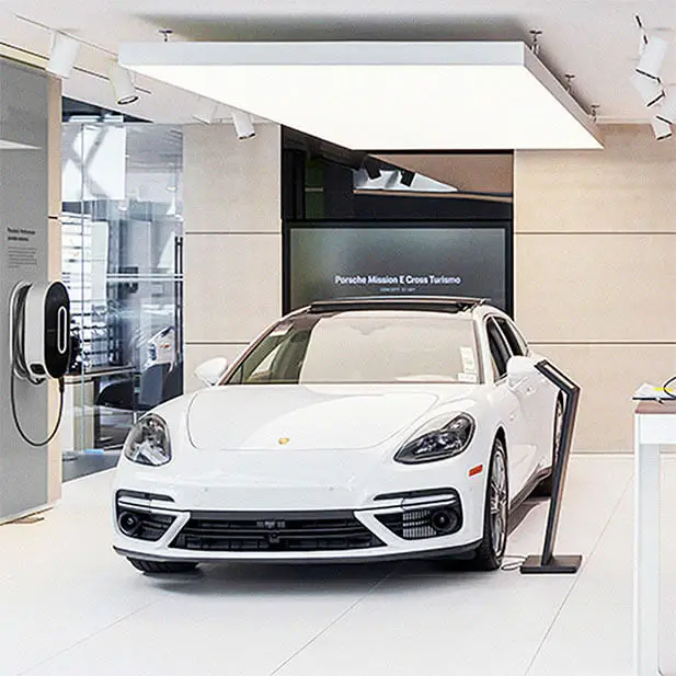 Porsche - Laval, QC