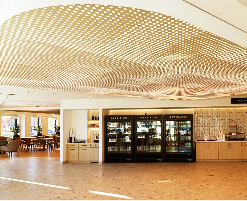 Edgewater Drive Café